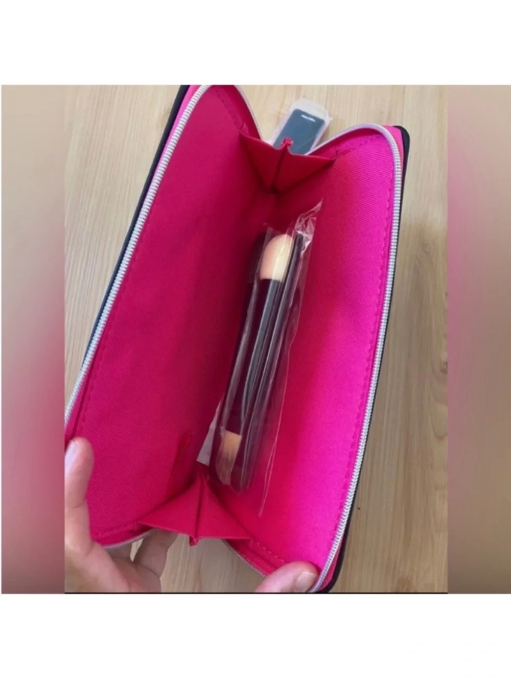 Estee Lauder Double Ended Makeup Brush Set with Kitty Case 4 items